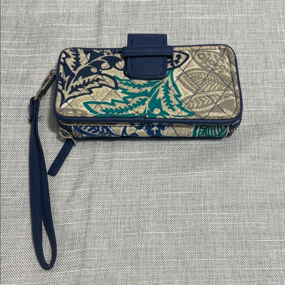 Vera Bradley Wristlet